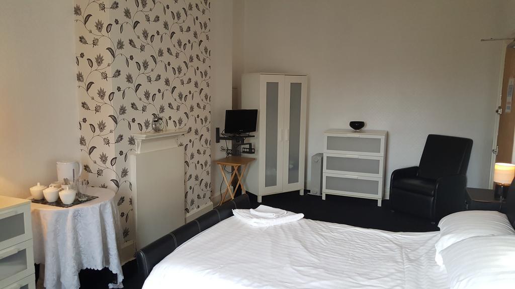 Station Hotel Hucknall ภายนอก รูปภาพ